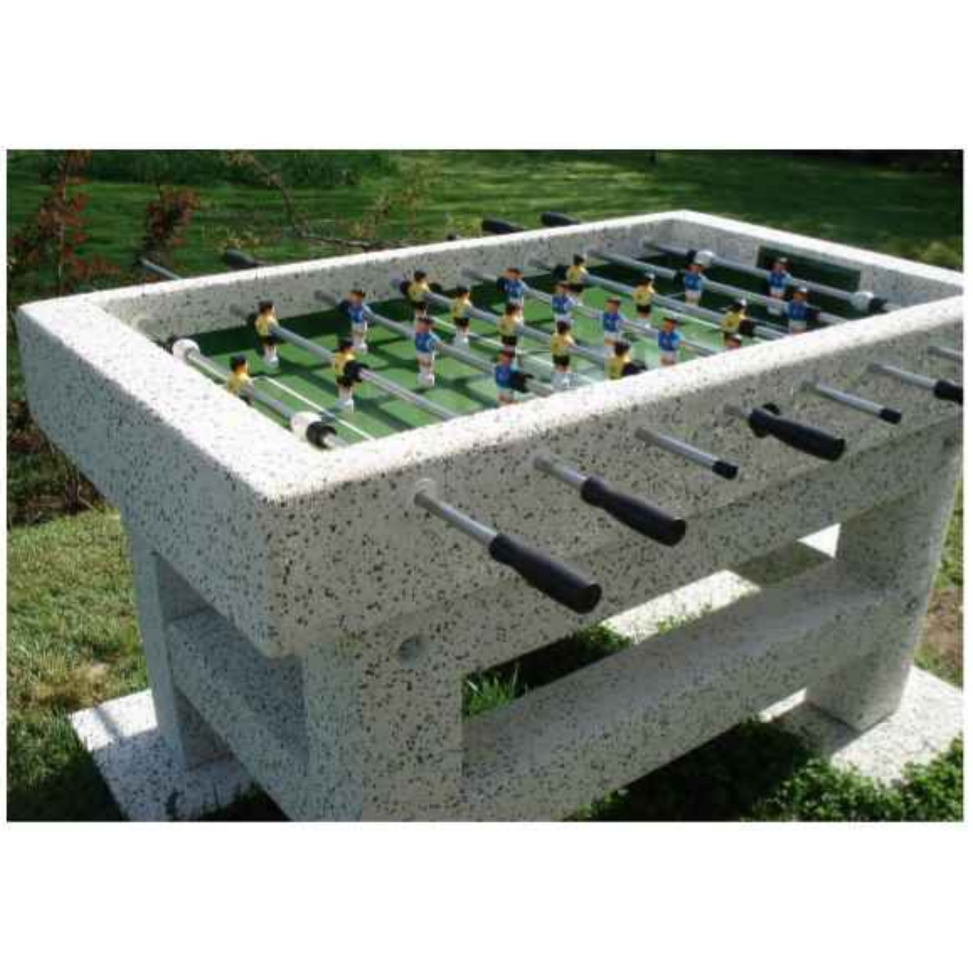 FOOSBALL TABLE
